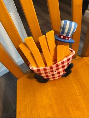 Cute kohls french fries decor!! Fun and festive